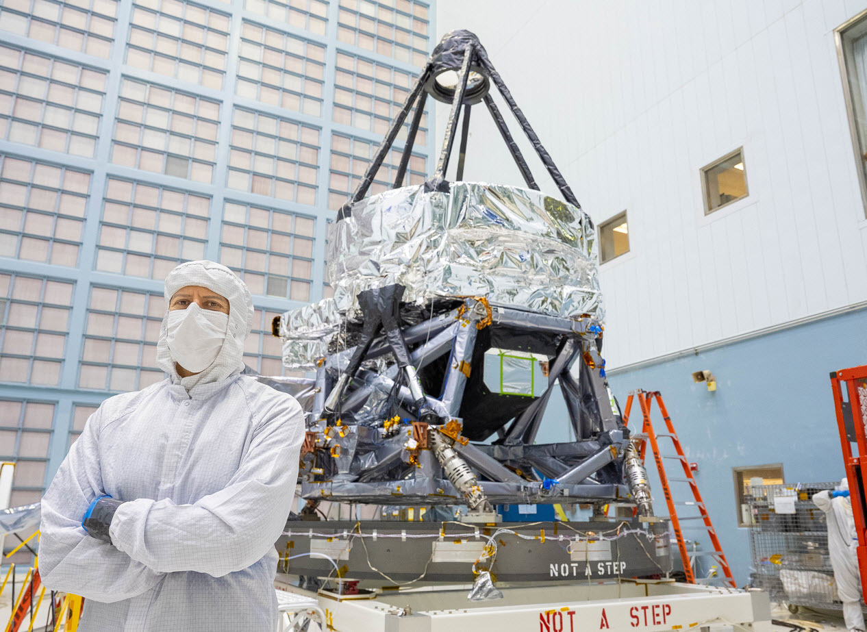 Alejandro Rivera in NASA clean room with spacecraft
